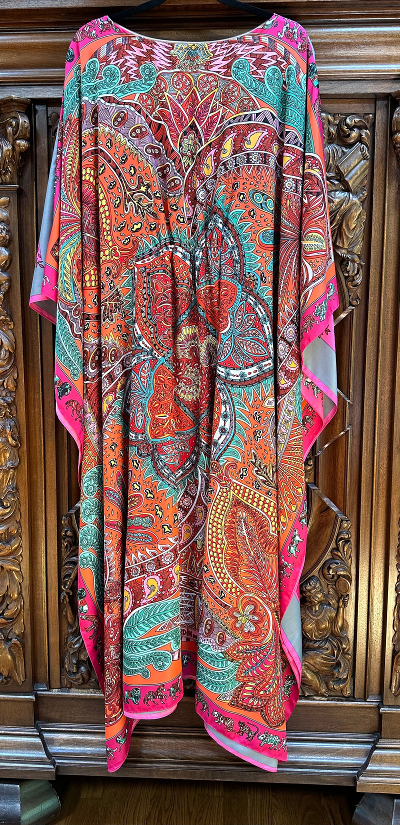 One of a kind 🦒/Paisley Silk Caftan